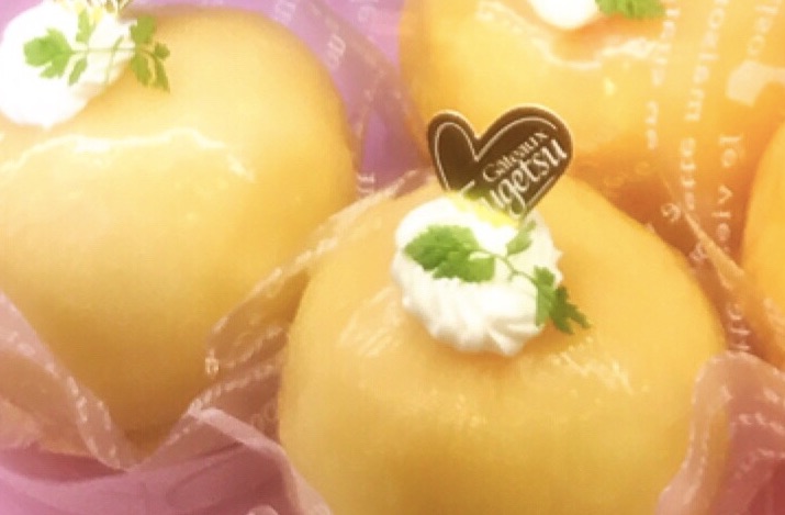丸ごと桃を使ったケーキやスイーツのおすすめは 人気のお店を紹介 カフェ日和